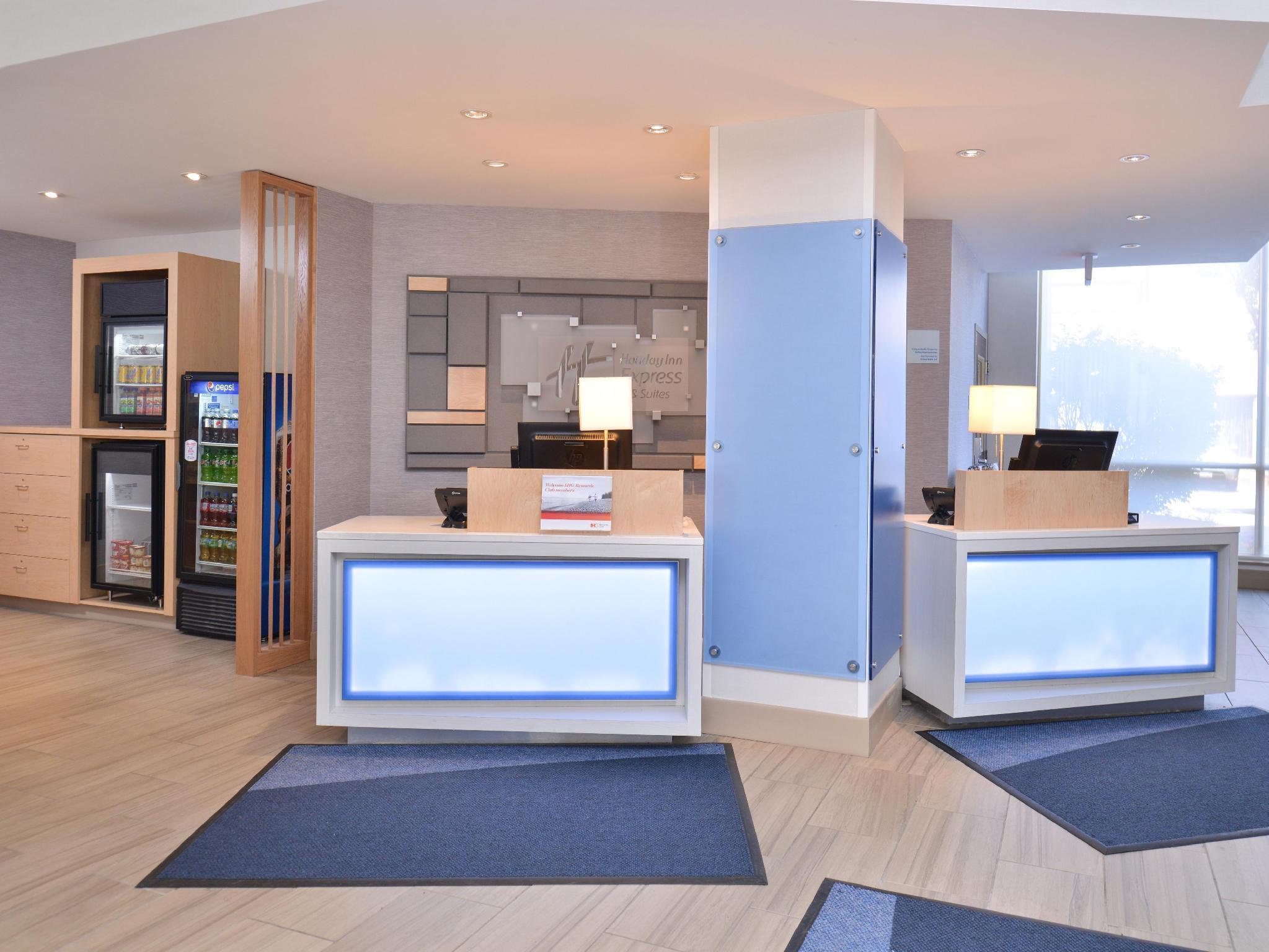 Holiday Inn Express & Suites Buffalo Downtown By Ihg Exterior foto