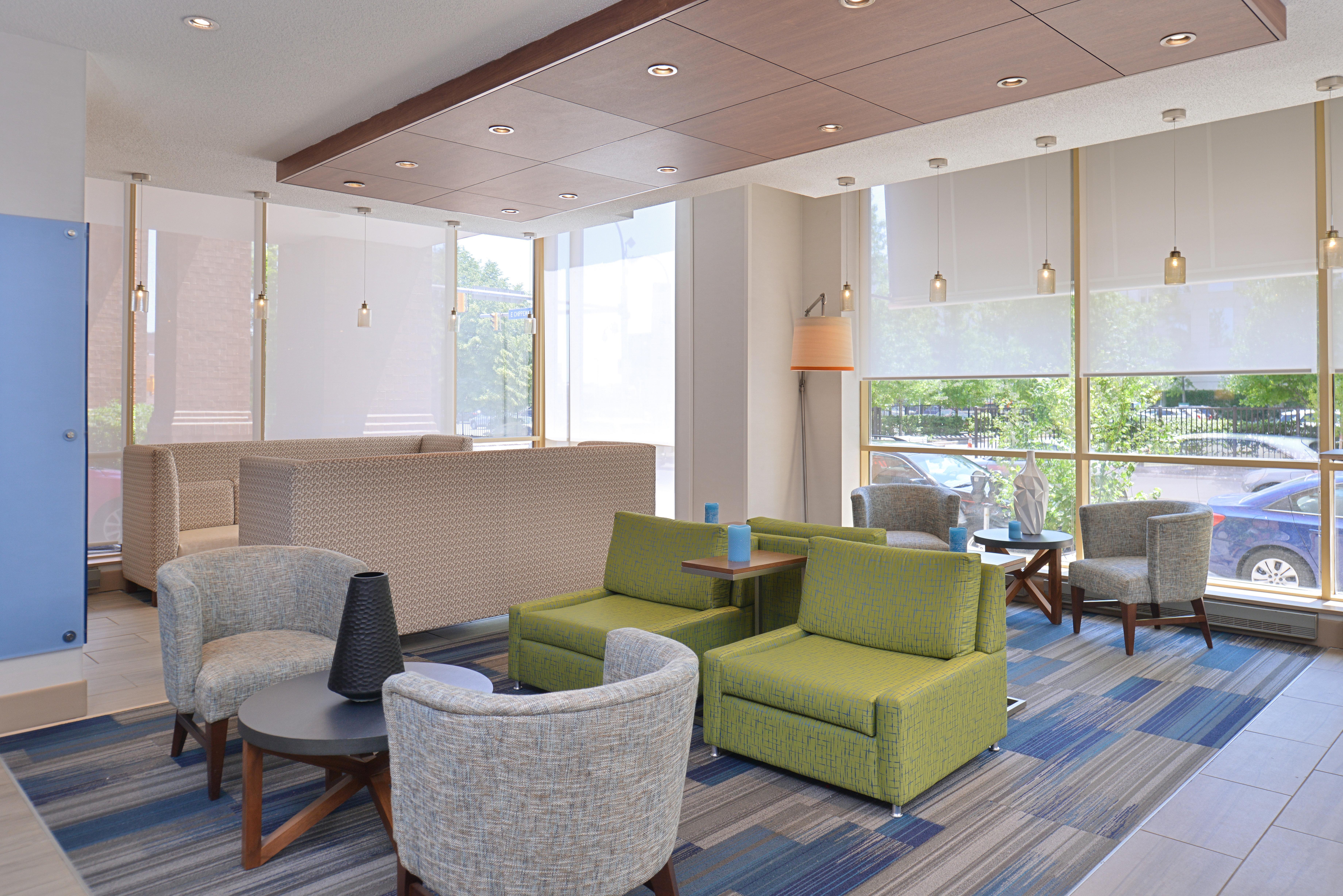 Holiday Inn Express & Suites Buffalo Downtown By Ihg Exterior foto