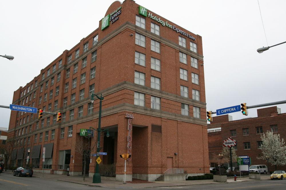 Holiday Inn Express & Suites Buffalo Downtown By Ihg Exterior foto
