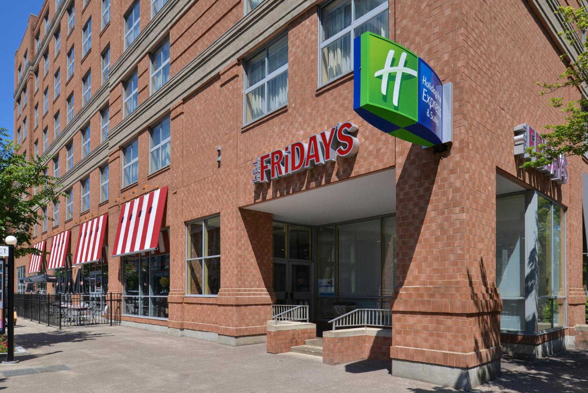 Holiday Inn Express & Suites Buffalo Downtown By Ihg Exterior foto