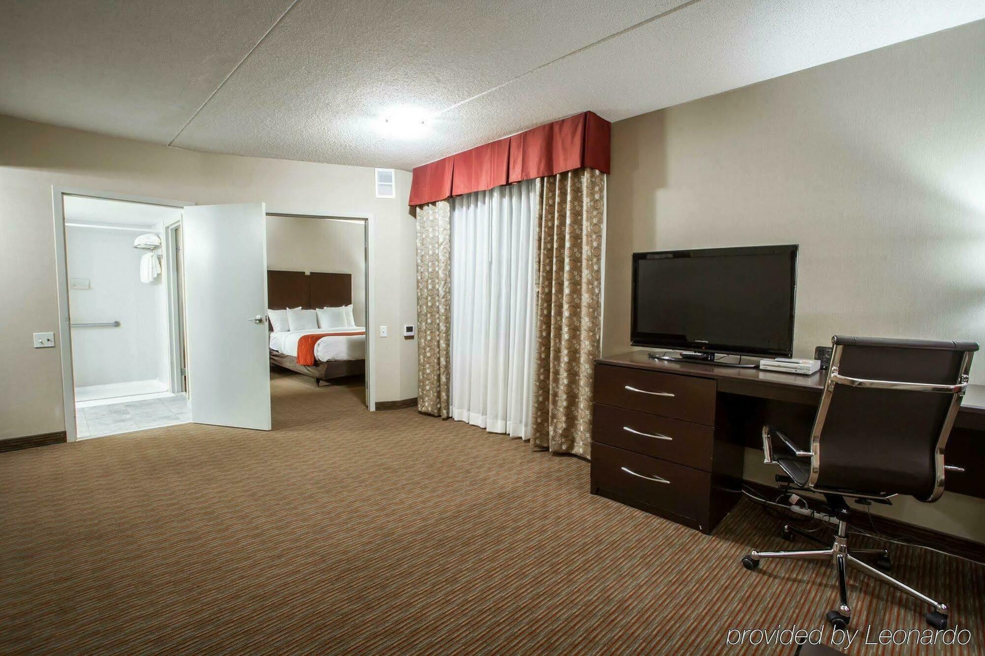 Holiday Inn Express & Suites Buffalo Downtown By Ihg Exterior foto